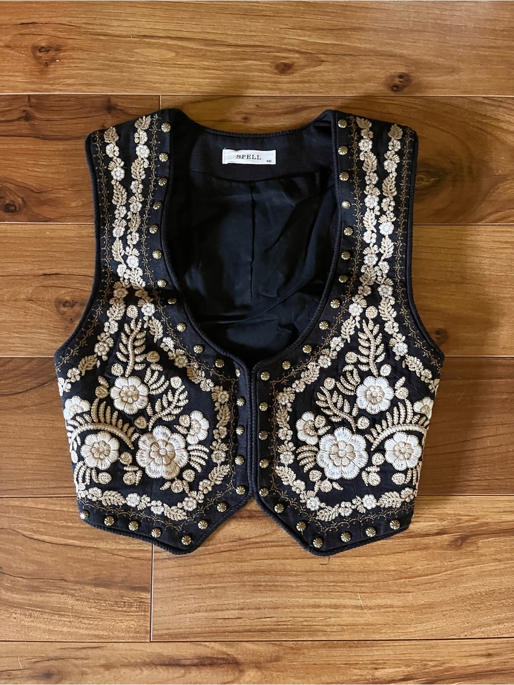 Spell Remi Vest - Picture 2 of 16